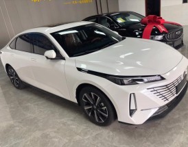 长安逸动最建议买的三个车型 长安逸动最建议买的三个车型是什么