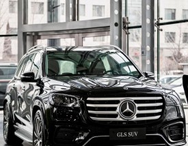 奔驰gls450时尚版(奔驰gls450时尚版配置与豪华版区别)