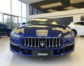 玛莎拉蒂车标志图片报价(玛莎拉蒂汽车标志图片)