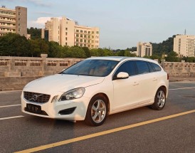 沃尔沃10一13万轿车,沃尔沃10到15万