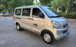 五菱荣光s报价及图片 五菱荣光s新车报价图片大全