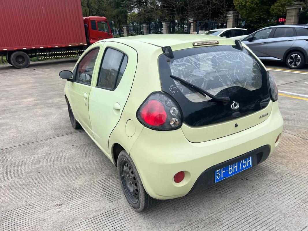 【吉利熊猫10年二手报价及图片,吉利熊猫2011款二手车】