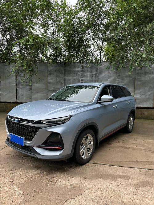 长安欧尚x7七座车的简单介绍