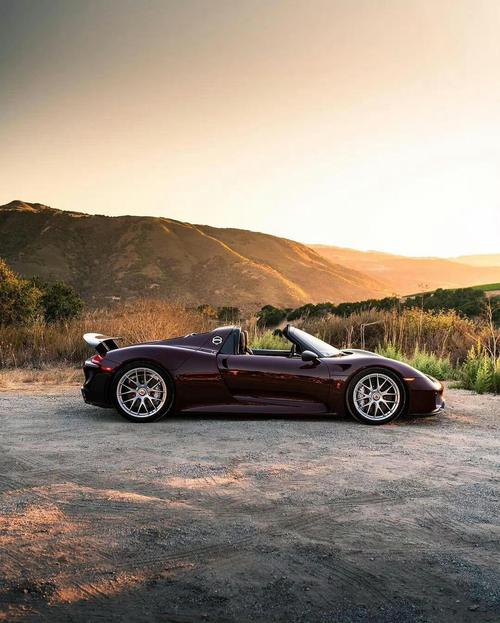 跑车图片100张/保时捷图片100张