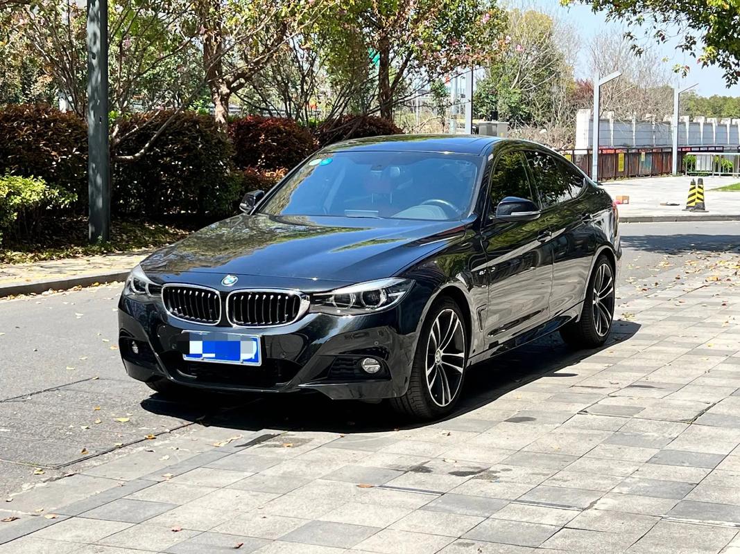 宝马gt330i报价及图片(宝马gt330价格及图片)