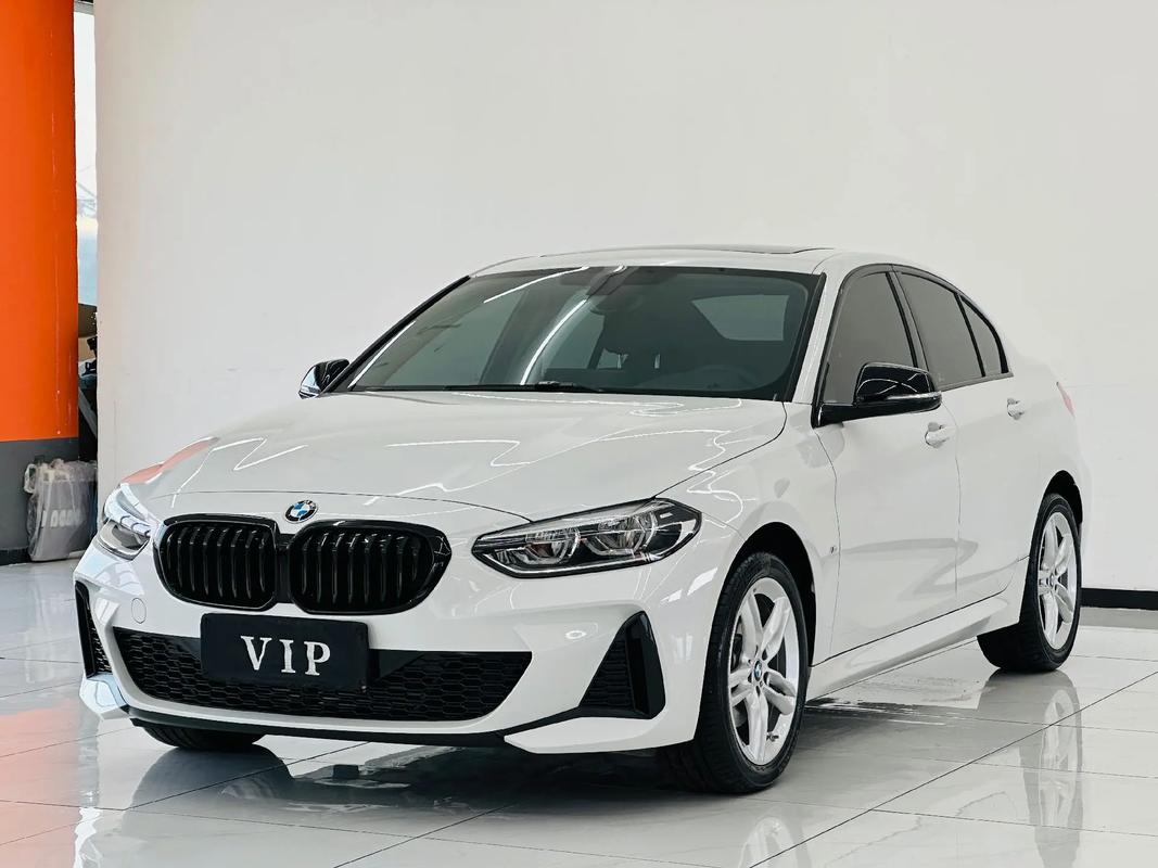 宝马新1系suv 2022新款宝马1系