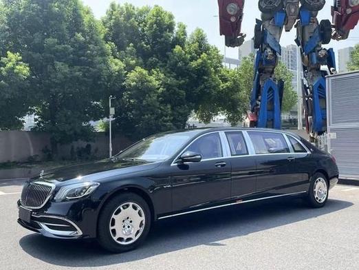 奔驰普尔曼s680加长版价格,奔驰普尔曼s680多少钱