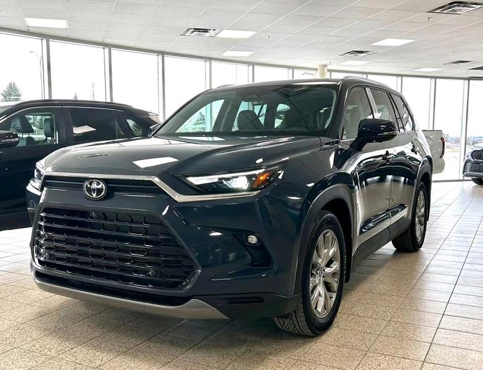 最新款的丰田汉兰达 最新款的丰田汉兰达图片