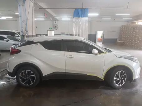 4s店抛光打蜡多少钱一次/去4s店抛光打蜡要工时费吗