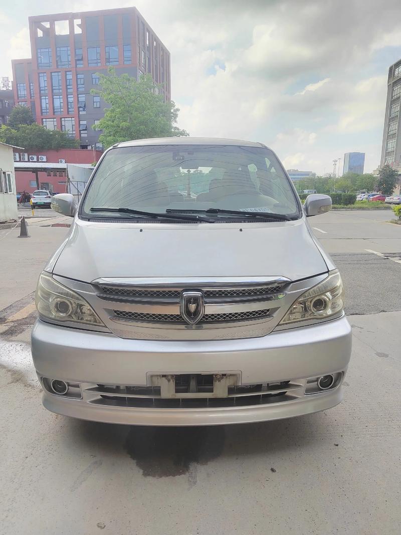 丰田阁瑞斯报价及图片,丰田阁瑞斯上市时间