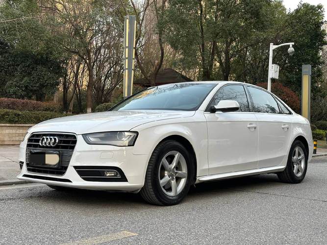 2014年奥迪a4l多少钱/2014年奥迪a4l价格15万值得买吗