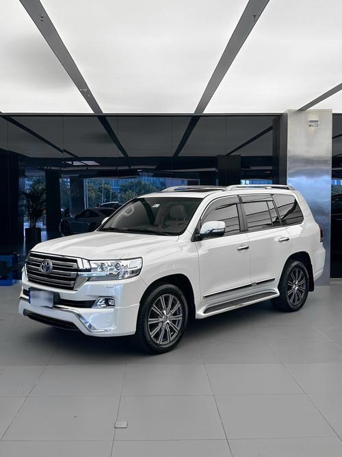 丰田gl8价格及图片(丰田gxv8报价)